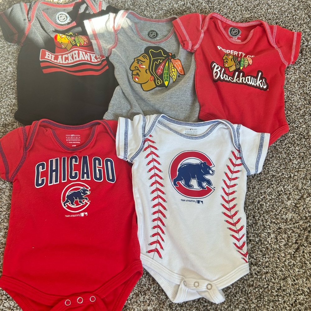 Chicago fan onesies 3-6m bundle